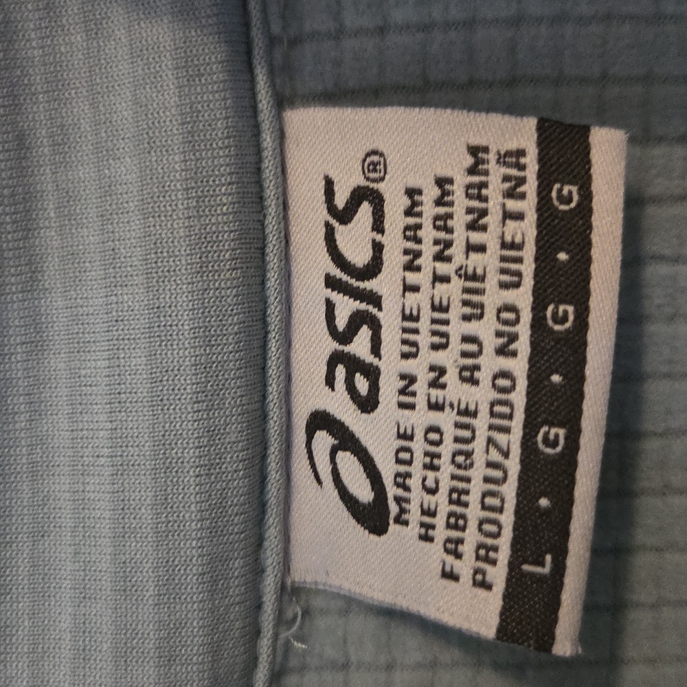NWT ASICS Half Zip Size Large - Picture 2 of 9